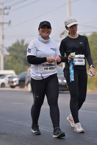 BIB: 40382, 40931
                            <button type="button" onclick="openModal(8829642)" class="btn btn-primary btn-sm float-right btn-popup" data-toggle="modal" data-target=".modal-high-quality">
                        <i class="fas fa-shopping-cart"></i> Add to Cart
                    </button>
                                            <button type="button" onclick="isThisMe(8829642, true)" class="btn btn-success btn-sm float-right btn-popup btn-isme hidden" data-toggle="tooltip" data-placement="bottom" title="นี่คือรูปของคุณใช่ไหม คลิกที่นี่เพื่อเอาเข้าอัลบั้ม">
                        <i class="fas fa-plus"></i> Add to album
                    </button>
                    <button type="button" onclick="isThisMe(8829642, false)" class="btn btn-warning btn-sm float-right btn-popup btn-isnotme hidden">
                        <i class="fas fa-ban"></i> Remove from album
                    </button>