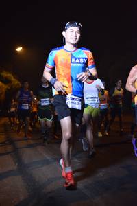 BIB: 4051, 5572, 22078
                            <button type="button" onclick="openModal(7893800)" class="btn btn-primary btn-sm float-right btn-popup" data-toggle="modal" data-target=".modal-high-quality">
                        <i class="fas fa-shopping-cart"></i> Add to Cart
                    </button>
                                            <button type="button" onclick="isThisMe(7893800, true)" class="btn btn-success btn-sm float-right btn-popup btn-isme hidden" data-toggle="tooltip" data-placement="bottom" title="นี่คือรูปของคุณใช่ไหม คลิกที่นี่เพื่อเอาเข้าอัลบั้ม">
                        <i class="fas fa-plus"></i> Add to album
                    </button>
                    <button type="button" onclick="isThisMe(7893800, false)" class="btn btn-warning btn-sm float-right btn-popup btn-isnotme hidden">
                        <i class="fas fa-ban"></i> Remove from album
                    </button>