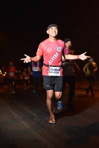 BIB: 42264, 21250
                            <button type="button" onclick="openModal(7825733)" class="btn btn-primary btn-sm float-right btn-popup" data-toggle="modal" data-target=".modal-high-quality">
                        <i class="fas fa-shopping-cart"></i> Add to Cart
                    </button>
                                            <button type="button" onclick="isThisMe(7825733, true)" class="btn btn-success btn-sm float-right btn-popup btn-isme hidden" data-toggle="tooltip" data-placement="bottom" title="นี่คือรูปของคุณใช่ไหม คลิกที่นี่เพื่อเอาเข้าอัลบั้ม">
                        <i class="fas fa-plus"></i> Add to album
                    </button>
                    <button type="button" onclick="isThisMe(7825733, false)" class="btn btn-warning btn-sm float-right btn-popup btn-isnotme hidden">
                        <i class="fas fa-ban"></i> Remove from album
                    </button>