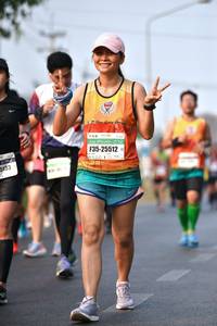 BIB: 48295, 25512, 5133
                            <button type="button" onclick="openModal(7917636)" class="btn btn-primary btn-sm float-right btn-popup" data-toggle="modal" data-target=".modal-high-quality">
                        <i class="fas fa-shopping-cart"></i> Add to Cart
                    </button>
                                            <button type="button" onclick="isThisMe(7917636, true)" class="btn btn-success btn-sm float-right btn-popup btn-isme hidden" data-toggle="tooltip" data-placement="bottom" title="นี่คือรูปของคุณใช่ไหม คลิกที่นี่เพื่อเอาเข้าอัลบั้ม">
                        <i class="fas fa-plus"></i> Add to album
                    </button>
                    <button type="button" onclick="isThisMe(7917636, false)" class="btn btn-warning btn-sm float-right btn-popup btn-isnotme hidden">
                        <i class="fas fa-ban"></i> Remove from album
                    </button>