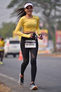 BIB: 40542
                            <button type="button" onclick="openModal(8638579)" class="btn btn-primary btn-sm float-right btn-popup" data-toggle="modal" data-target=".modal-high-quality">
                        <i class="fas fa-shopping-cart"></i> Add to Cart
                    </button>
                                            <button type="button" onclick="isThisMe(8638579, true)" class="btn btn-success btn-sm float-right btn-popup btn-isme hidden" data-toggle="tooltip" data-placement="bottom" title="นี่คือรูปของคุณใช่ไหม คลิกที่นี่เพื่อเอาเข้าอัลบั้ม">
                        <i class="fas fa-plus"></i> Add to album
                    </button>
                    <button type="button" onclick="isThisMe(8638579, false)" class="btn btn-warning btn-sm float-right btn-popup btn-isnotme hidden">
                        <i class="fas fa-ban"></i> Remove from album
                    </button>