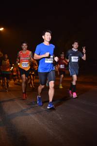 BIB: 463, 21219
                            <button type="button" onclick="openModal(8170939)" class="btn btn-primary btn-sm float-right btn-popup" data-toggle="modal" data-target=".modal-high-quality">
                        <i class="fas fa-shopping-cart"></i> Add to Cart
                    </button>
                                            <button type="button" onclick="isThisMe(8170939, true)" class="btn btn-success btn-sm float-right btn-popup btn-isme hidden" data-toggle="tooltip" data-placement="bottom" title="นี่คือรูปของคุณใช่ไหม คลิกที่นี่เพื่อเอาเข้าอัลบั้ม">
                        <i class="fas fa-plus"></i> Add to album
                    </button>
                    <button type="button" onclick="isThisMe(8170939, false)" class="btn btn-warning btn-sm float-right btn-popup btn-isnotme hidden">
                        <i class="fas fa-ban"></i> Remove from album
                    </button>