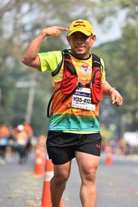 BIB: 4123
                            <button type="button" onclick="openModal(7572945)" class="btn btn-primary btn-sm float-right btn-popup" data-toggle="modal" data-target=".modal-high-quality">
                        <i class="fas fa-shopping-cart"></i> Add to Cart
                    </button>
                                            <button type="button" onclick="isThisMe(7572945, true)" class="btn btn-success btn-sm float-right btn-popup btn-isme hidden" data-toggle="tooltip" data-placement="bottom" title="นี่คือรูปของคุณใช่ไหม คลิกที่นี่เพื่อเอาเข้าอัลบั้ม">
                        <i class="fas fa-plus"></i> Add to album
                    </button>
                    <button type="button" onclick="isThisMe(7572945, false)" class="btn btn-warning btn-sm float-right btn-popup btn-isnotme hidden">
                        <i class="fas fa-ban"></i> Remove from album
                    </button>