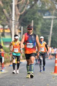 BIB: 40709
                            <button type="button" onclick="openModal(8157184)" class="btn btn-primary btn-sm float-right btn-popup" data-toggle="modal" data-target=".modal-high-quality">
                        <i class="fas fa-shopping-cart"></i> Add to Cart
                    </button>
                                            <button type="button" onclick="isThisMe(8157184, true)" class="btn btn-success btn-sm float-right btn-popup btn-isme hidden" data-toggle="tooltip" data-placement="bottom" title="นี่คือรูปของคุณใช่ไหม คลิกที่นี่เพื่อเอาเข้าอัลบั้ม">
                        <i class="fas fa-plus"></i> Add to album
                    </button>
                    <button type="button" onclick="isThisMe(8157184, false)" class="btn btn-warning btn-sm float-right btn-popup btn-isnotme hidden">
                        <i class="fas fa-ban"></i> Remove from album
                    </button>