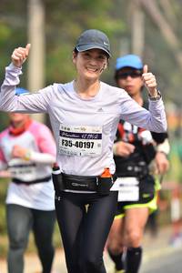 BIB: 421952, 40197
                            <button type="button" onclick="openModal(8163198)" class="btn btn-primary btn-sm float-right btn-popup" data-toggle="modal" data-target=".modal-high-quality">
                        <i class="fas fa-shopping-cart"></i> Add to Cart
                    </button>
                                            <button type="button" onclick="isThisMe(8163198, true)" class="btn btn-success btn-sm float-right btn-popup btn-isme hidden" data-toggle="tooltip" data-placement="bottom" title="นี่คือรูปของคุณใช่ไหม คลิกที่นี่เพื่อเอาเข้าอัลบั้ม">
                        <i class="fas fa-plus"></i> Add to album
                    </button>
                    <button type="button" onclick="isThisMe(8163198, false)" class="btn btn-warning btn-sm float-right btn-popup btn-isnotme hidden">
                        <i class="fas fa-ban"></i> Remove from album
                    </button>