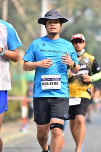 BIB: 4219, 42169
                            <button type="button" onclick="openModal(8123621)" class="btn btn-primary btn-sm float-right btn-popup" data-toggle="modal" data-target=".modal-high-quality">
                        <i class="fas fa-shopping-cart"></i> Add to Cart
                    </button>
                                            <button type="button" onclick="isThisMe(8123621, true)" class="btn btn-success btn-sm float-right btn-popup btn-isme hidden" data-toggle="tooltip" data-placement="bottom" title="นี่คือรูปของคุณใช่ไหม คลิกที่นี่เพื่อเอาเข้าอัลบั้ม">
                        <i class="fas fa-plus"></i> Add to album
                    </button>
                    <button type="button" onclick="isThisMe(8123621, false)" class="btn btn-warning btn-sm float-right btn-popup btn-isnotme hidden">
                        <i class="fas fa-ban"></i> Remove from album
                    </button>