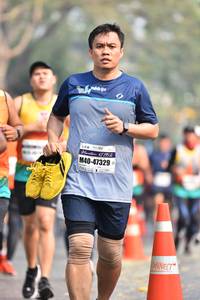 BIB: 47329
                            <button type="button" onclick="openModal(10093841)" class="btn btn-primary btn-sm float-right btn-popup" data-toggle="modal" data-target=".modal-high-quality">
                        <i class="fas fa-shopping-cart"></i> Add to Cart
                    </button>
                                            <button type="button" onclick="isThisMe(10093841, true)" class="btn btn-success btn-sm float-right btn-popup btn-isme hidden" data-toggle="tooltip" data-placement="bottom" title="นี่คือรูปของคุณใช่ไหม คลิกที่นี่เพื่อเอาเข้าอัลบั้ม">
                        <i class="fas fa-plus"></i> Add to album
                    </button>
                    <button type="button" onclick="isThisMe(10093841, false)" class="btn btn-warning btn-sm float-right btn-popup btn-isnotme hidden">
                        <i class="fas fa-ban"></i> Remove from album
                    </button>