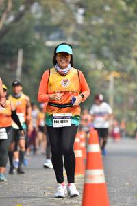 BIB: 46930
                            <button type="button" onclick="openModal(7580981)" class="btn btn-primary btn-sm float-right btn-popup" data-toggle="modal" data-target=".modal-high-quality">
                        <i class="fas fa-shopping-cart"></i> Add to Cart
                    </button>
                                            <button type="button" onclick="isThisMe(7580981, true)" class="btn btn-success btn-sm float-right btn-popup btn-isme hidden" data-toggle="tooltip" data-placement="bottom" title="นี่คือรูปของคุณใช่ไหม คลิกที่นี่เพื่อเอาเข้าอัลบั้ม">
                        <i class="fas fa-plus"></i> Add to album
                    </button>
                    <button type="button" onclick="isThisMe(7580981, false)" class="btn btn-warning btn-sm float-right btn-popup btn-isnotme hidden">
                        <i class="fas fa-ban"></i> Remove from album
                    </button>