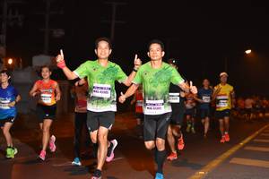 BIB: 45995, 41305
                            <button type="button" onclick="openModal(7620837)" class="btn btn-primary btn-sm float-right btn-popup" data-toggle="modal" data-target=".modal-high-quality">
                        <i class="fas fa-shopping-cart"></i> Add to Cart
                    </button>
                                            <button type="button" onclick="isThisMe(7620837, true)" class="btn btn-success btn-sm float-right btn-popup btn-isme hidden" data-toggle="tooltip" data-placement="bottom" title="นี่คือรูปของคุณใช่ไหม คลิกที่นี่เพื่อเอาเข้าอัลบั้ม">
                        <i class="fas fa-plus"></i> Add to album
                    </button>
                    <button type="button" onclick="isThisMe(7620837, false)" class="btn btn-warning btn-sm float-right btn-popup btn-isnotme hidden">
                        <i class="fas fa-ban"></i> Remove from album
                    </button>