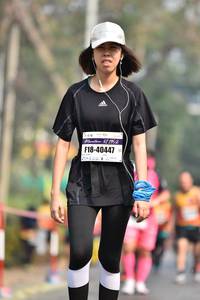 BIB: 42195, 40447
                            <button type="button" onclick="openModal(8170410)" class="btn btn-primary btn-sm float-right btn-popup" data-toggle="modal" data-target=".modal-high-quality">
                        <i class="fas fa-shopping-cart"></i> Add to Cart
                    </button>
                                            <button type="button" onclick="isThisMe(8170410, true)" class="btn btn-success btn-sm float-right btn-popup btn-isme hidden" data-toggle="tooltip" data-placement="bottom" title="นี่คือรูปของคุณใช่ไหม คลิกที่นี่เพื่อเอาเข้าอัลบั้ม">
                        <i class="fas fa-plus"></i> Add to album
                    </button>
                    <button type="button" onclick="isThisMe(8170410, false)" class="btn btn-warning btn-sm float-right btn-popup btn-isnotme hidden">
                        <i class="fas fa-ban"></i> Remove from album
                    </button>