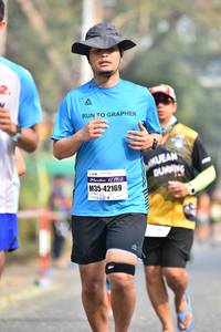 BIB: 4219, 42169
                            <button type="button" onclick="openModal(8123591)" class="btn btn-primary btn-sm float-right btn-popup" data-toggle="modal" data-target=".modal-high-quality">
                        <i class="fas fa-shopping-cart"></i> Add to Cart
                    </button>
                                            <button type="button" onclick="isThisMe(8123591, true)" class="btn btn-success btn-sm float-right btn-popup btn-isme hidden" data-toggle="tooltip" data-placement="bottom" title="นี่คือรูปของคุณใช่ไหม คลิกที่นี่เพื่อเอาเข้าอัลบั้ม">
                        <i class="fas fa-plus"></i> Add to album
                    </button>
                    <button type="button" onclick="isThisMe(8123591, false)" class="btn btn-warning btn-sm float-right btn-popup btn-isnotme hidden">
                        <i class="fas fa-ban"></i> Remove from album
                    </button>
