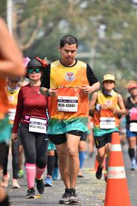 BIB: 43081, 48359
                            <button type="button" onclick="openModal(7578754)" class="btn btn-primary btn-sm float-right btn-popup" data-toggle="modal" data-target=".modal-high-quality">
                        <i class="fas fa-shopping-cart"></i> Add to Cart
                    </button>
                                            <button type="button" onclick="isThisMe(7578754, true)" class="btn btn-success btn-sm float-right btn-popup btn-isme hidden" data-toggle="tooltip" data-placement="bottom" title="นี่คือรูปของคุณใช่ไหม คลิกที่นี่เพื่อเอาเข้าอัลบั้ม">
                        <i class="fas fa-plus"></i> Add to album
                    </button>
                    <button type="button" onclick="isThisMe(7578754, false)" class="btn btn-warning btn-sm float-right btn-popup btn-isnotme hidden">
                        <i class="fas fa-ban"></i> Remove from album
                    </button>