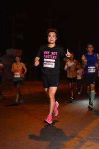 BIB: 41913
                            <button type="button" onclick="openModal(7622678)" class="btn btn-primary btn-sm float-right btn-popup" data-toggle="modal" data-target=".modal-high-quality">
                        <i class="fas fa-shopping-cart"></i> Add to Cart
                    </button>
                                            <button type="button" onclick="isThisMe(7622678, true)" class="btn btn-success btn-sm float-right btn-popup btn-isme hidden" data-toggle="tooltip" data-placement="bottom" title="นี่คือรูปของคุณใช่ไหม คลิกที่นี่เพื่อเอาเข้าอัลบั้ม">
                        <i class="fas fa-plus"></i> Add to album
                    </button>
                    <button type="button" onclick="isThisMe(7622678, false)" class="btn btn-warning btn-sm float-right btn-popup btn-isnotme hidden">
                        <i class="fas fa-ban"></i> Remove from album
                    </button>