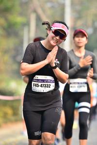 BIB: 4219, 47332
                            <button type="button" onclick="openModal(8127522)" class="btn btn-primary btn-sm float-right btn-popup" data-toggle="modal" data-target=".modal-high-quality">
                        <i class="fas fa-shopping-cart"></i> Add to Cart
                    </button>
                                            <button type="button" onclick="isThisMe(8127522, true)" class="btn btn-success btn-sm float-right btn-popup btn-isme hidden" data-toggle="tooltip" data-placement="bottom" title="นี่คือรูปของคุณใช่ไหม คลิกที่นี่เพื่อเอาเข้าอัลบั้ม">
                        <i class="fas fa-plus"></i> Add to album
                    </button>
                    <button type="button" onclick="isThisMe(8127522, false)" class="btn btn-warning btn-sm float-right btn-popup btn-isnotme hidden">
                        <i class="fas fa-ban"></i> Remove from album
                    </button>