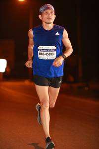 BIB: 121, 45813
                            <button type="button" onclick="openModal(9926861)" class="btn btn-primary btn-sm float-right btn-popup" data-toggle="modal" data-target=".modal-high-quality">
                        <i class="fas fa-shopping-cart"></i> Add to Cart
                    </button>
                                            <button type="button" onclick="isThisMe(9926861, true)" class="btn btn-success btn-sm float-right btn-popup btn-isme hidden" data-toggle="tooltip" data-placement="bottom" title="นี่คือรูปของคุณใช่ไหม คลิกที่นี่เพื่อเอาเข้าอัลบั้ม">
                        <i class="fas fa-plus"></i> Add to album
                    </button>
                    <button type="button" onclick="isThisMe(9926861, false)" class="btn btn-warning btn-sm float-right btn-popup btn-isnotme hidden">
                        <i class="fas fa-ban"></i> Remove from album
                    </button>