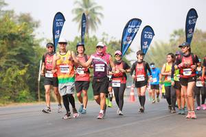 BIB: 630, 830, 06213
                            <button type="button" onclick="openModal(7917069)" class="btn btn-primary btn-sm float-right btn-popup" data-toggle="modal" data-target=".modal-high-quality">
                        <i class="fas fa-shopping-cart"></i> Add to Cart
                    </button>
                                            <button type="button" onclick="isThisMe(7917069, true)" class="btn btn-success btn-sm float-right btn-popup btn-isme hidden" data-toggle="tooltip" data-placement="bottom" title="นี่คือรูปของคุณใช่ไหม คลิกที่นี่เพื่อเอาเข้าอัลบั้ม">
                        <i class="fas fa-plus"></i> Add to album
                    </button>
                    <button type="button" onclick="isThisMe(7917069, false)" class="btn btn-warning btn-sm float-right btn-popup btn-isnotme hidden">
                        <i class="fas fa-ban"></i> Remove from album
                    </button>