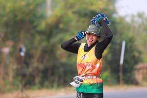 BIB: 423
                            <button type="button" onclick="openModal(7919912)" class="btn btn-primary btn-sm float-right btn-popup" data-toggle="modal" data-target=".modal-high-quality">
                        <i class="fas fa-shopping-cart"></i> Add to Cart
                    </button>
                                            <button type="button" onclick="isThisMe(7919912, true)" class="btn btn-success btn-sm float-right btn-popup btn-isme hidden" data-toggle="tooltip" data-placement="bottom" title="นี่คือรูปของคุณใช่ไหม คลิกที่นี่เพื่อเอาเข้าอัลบั้ม">
                        <i class="fas fa-plus"></i> Add to album
                    </button>
                    <button type="button" onclick="isThisMe(7919912, false)" class="btn btn-warning btn-sm float-right btn-popup btn-isnotme hidden">
                        <i class="fas fa-ban"></i> Remove from album
                    </button>