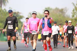 BIB: 034, 43018, 46720
                            <button type="button" onclick="openModal(7918314)" class="btn btn-primary btn-sm float-right btn-popup" data-toggle="modal" data-target=".modal-high-quality">
                        <i class="fas fa-shopping-cart"></i> Add to Cart
                    </button>
                                            <button type="button" onclick="isThisMe(7918314, true)" class="btn btn-success btn-sm float-right btn-popup btn-isme hidden" data-toggle="tooltip" data-placement="bottom" title="นี่คือรูปของคุณใช่ไหม คลิกที่นี่เพื่อเอาเข้าอัลบั้ม">
                        <i class="fas fa-plus"></i> Add to album
                    </button>
                    <button type="button" onclick="isThisMe(7918314, false)" class="btn btn-warning btn-sm float-right btn-popup btn-isnotme hidden">
                        <i class="fas fa-ban"></i> Remove from album
                    </button>