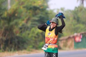 BIB: 423
                            <button type="button" onclick="openModal(10030180)" class="btn btn-primary btn-sm float-right btn-popup" data-toggle="modal" data-target=".modal-high-quality">
                        <i class="fas fa-shopping-cart"></i> Add to Cart
                    </button>
                                            <button type="button" onclick="isThisMe(10030180, true)" class="btn btn-success btn-sm float-right btn-popup btn-isme hidden" data-toggle="tooltip" data-placement="bottom" title="นี่คือรูปของคุณใช่ไหม คลิกที่นี่เพื่อเอาเข้าอัลบั้ม">
                        <i class="fas fa-plus"></i> Add to album
                    </button>
                    <button type="button" onclick="isThisMe(10030180, false)" class="btn btn-warning btn-sm float-right btn-popup btn-isnotme hidden">
                        <i class="fas fa-ban"></i> Remove from album
                    </button>