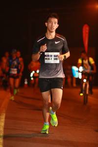 BIB: 940
                            <button type="button" onclick="openModal(7590136)" class="btn btn-primary btn-sm float-right btn-popup" data-toggle="modal" data-target=".modal-high-quality">
                        <i class="fas fa-shopping-cart"></i> Add to Cart
                    </button>
                                            <button type="button" onclick="isThisMe(7590136, true)" class="btn btn-success btn-sm float-right btn-popup btn-isme hidden" data-toggle="tooltip" data-placement="bottom" title="นี่คือรูปของคุณใช่ไหม คลิกที่นี่เพื่อเอาเข้าอัลบั้ม">
                        <i class="fas fa-plus"></i> Add to album
                    </button>
                    <button type="button" onclick="isThisMe(7590136, false)" class="btn btn-warning btn-sm float-right btn-popup btn-isnotme hidden">
                        <i class="fas fa-ban"></i> Remove from album
                    </button>