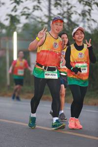 BIB: 5704, 26724
                            <button type="button" onclick="openModal(10061198)" class="btn btn-primary btn-sm float-right btn-popup" data-toggle="modal" data-target=".modal-high-quality">
                        <i class="fas fa-shopping-cart"></i> Add to Cart
                    </button>
                                            <button type="button" onclick="isThisMe(10061198, true)" class="btn btn-success btn-sm float-right btn-popup btn-isme hidden" data-toggle="tooltip" data-placement="bottom" title="นี่คือรูปของคุณใช่ไหม คลิกที่นี่เพื่อเอาเข้าอัลบั้ม">
                        <i class="fas fa-plus"></i> Add to album
                    </button>
                    <button type="button" onclick="isThisMe(10061198, false)" class="btn btn-warning btn-sm float-right btn-popup btn-isnotme hidden">
                        <i class="fas fa-ban"></i> Remove from album
                    </button>