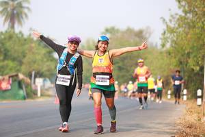 BIB: 467, 40351
                            <button type="button" onclick="openModal(9995634)" class="btn btn-primary btn-sm float-right btn-popup" data-toggle="modal" data-target=".modal-high-quality">
                        <i class="fas fa-shopping-cart"></i> Add to Cart
                    </button>
                                            <button type="button" onclick="isThisMe(9995634, true)" class="btn btn-success btn-sm float-right btn-popup btn-isme hidden" data-toggle="tooltip" data-placement="bottom" title="นี่คือรูปของคุณใช่ไหม คลิกที่นี่เพื่อเอาเข้าอัลบั้ม">
                        <i class="fas fa-plus"></i> Add to album
                    </button>
                    <button type="button" onclick="isThisMe(9995634, false)" class="btn btn-warning btn-sm float-right btn-popup btn-isnotme hidden">
                        <i class="fas fa-ban"></i> Remove from album
                    </button>
