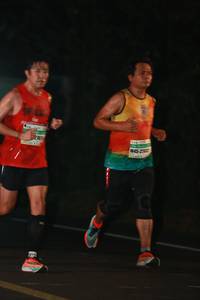 BIB: 767, 220
                            <button type="button" onclick="openModal(7678967)" class="btn btn-primary btn-sm float-right btn-popup" data-toggle="modal" data-target=".modal-high-quality">
                        <i class="fas fa-shopping-cart"></i> Add to Cart
                    </button>
                                            <button type="button" onclick="isThisMe(7678967, true)" class="btn btn-success btn-sm float-right btn-popup btn-isme hidden" data-toggle="tooltip" data-placement="bottom" title="นี่คือรูปของคุณใช่ไหม คลิกที่นี่เพื่อเอาเข้าอัลบั้ม">
                        <i class="fas fa-plus"></i> Add to album
                    </button>
                    <button type="button" onclick="isThisMe(7678967, false)" class="btn btn-warning btn-sm float-right btn-popup btn-isnotme hidden">
                        <i class="fas fa-ban"></i> Remove from album
                    </button>