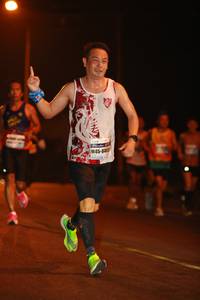 BIB: 840
                            <button type="button" onclick="openModal(9934068)" class="btn btn-primary btn-sm float-right btn-popup" data-toggle="modal" data-target=".modal-high-quality">
                        <i class="fas fa-shopping-cart"></i> Add to Cart
                    </button>
                                            <button type="button" onclick="isThisMe(9934068, true)" class="btn btn-success btn-sm float-right btn-popup btn-isme hidden" data-toggle="tooltip" data-placement="bottom" title="นี่คือรูปของคุณใช่ไหม คลิกที่นี่เพื่อเอาเข้าอัลบั้ม">
                        <i class="fas fa-plus"></i> Add to album
                    </button>
                    <button type="button" onclick="isThisMe(9934068, false)" class="btn btn-warning btn-sm float-right btn-popup btn-isnotme hidden">
                        <i class="fas fa-ban"></i> Remove from album
                    </button>