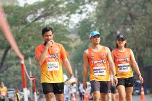 BIB: 22396, 46322, 46324
                            <button type="button" onclick="openModal(9526049)" class="btn btn-primary btn-sm float-right btn-popup" data-toggle="modal" data-target=".modal-high-quality">
                        <i class="fas fa-shopping-cart"></i> Add to Cart
                    </button>
                                            <button type="button" onclick="isThisMe(9526049, true)" class="btn btn-success btn-sm float-right btn-popup btn-isme hidden" data-toggle="tooltip" data-placement="bottom" title="นี่คือรูปของคุณใช่ไหม คลิกที่นี่เพื่อเอาเข้าอัลบั้ม">
                        <i class="fas fa-plus"></i> Add to album
                    </button>
                    <button type="button" onclick="isThisMe(9526049, false)" class="btn btn-warning btn-sm float-right btn-popup btn-isnotme hidden">
                        <i class="fas fa-ban"></i> Remove from album
                    </button>