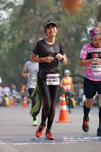 BIB: 422, 40024
                            <button type="button" onclick="openModal(9528027)" class="btn btn-primary btn-sm float-right btn-popup" data-toggle="modal" data-target=".modal-high-quality">
                        <i class="fas fa-shopping-cart"></i> Add to Cart
                    </button>
                                            <button type="button" onclick="isThisMe(9528027, true)" class="btn btn-success btn-sm float-right btn-popup btn-isme hidden" data-toggle="tooltip" data-placement="bottom" title="นี่คือรูปของคุณใช่ไหม คลิกที่นี่เพื่อเอาเข้าอัลบั้ม">
                        <i class="fas fa-plus"></i> Add to album
                    </button>
                    <button type="button" onclick="isThisMe(9528027, false)" class="btn btn-warning btn-sm float-right btn-popup btn-isnotme hidden">
                        <i class="fas fa-ban"></i> Remove from album
                    </button>
