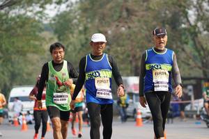 BIB: 47894, 478, 47899
                            <button type="button" onclick="openModal(9781140)" class="btn btn-primary btn-sm float-right btn-popup" data-toggle="modal" data-target=".modal-high-quality">
                        <i class="fas fa-shopping-cart"></i> Add to Cart
                    </button>
                                            <button type="button" onclick="isThisMe(9781140, true)" class="btn btn-success btn-sm float-right btn-popup btn-isme hidden" data-toggle="tooltip" data-placement="bottom" title="นี่คือรูปของคุณใช่ไหม คลิกที่นี่เพื่อเอาเข้าอัลบั้ม">
                        <i class="fas fa-plus"></i> Add to album
                    </button>
                    <button type="button" onclick="isThisMe(9781140, false)" class="btn btn-warning btn-sm float-right btn-popup btn-isnotme hidden">
                        <i class="fas fa-ban"></i> Remove from album
                    </button>
