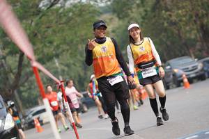 BIB: 45476
                            <button type="button" onclick="openModal(9778915)" class="btn btn-primary btn-sm float-right btn-popup" data-toggle="modal" data-target=".modal-high-quality">
                        <i class="fas fa-shopping-cart"></i> Add to Cart
                    </button>
                                            <button type="button" onclick="isThisMe(9778915, true)" class="btn btn-success btn-sm float-right btn-popup btn-isme hidden" data-toggle="tooltip" data-placement="bottom" title="นี่คือรูปของคุณใช่ไหม คลิกที่นี่เพื่อเอาเข้าอัลบั้ม">
                        <i class="fas fa-plus"></i> Add to album
                    </button>
                    <button type="button" onclick="isThisMe(9778915, false)" class="btn btn-warning btn-sm float-right btn-popup btn-isnotme hidden">
                        <i class="fas fa-ban"></i> Remove from album
                    </button>