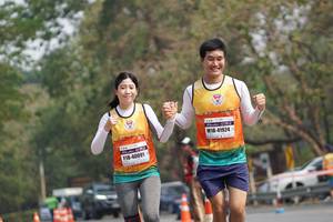 BIB: 41924, 40091
                            <button type="button" onclick="openModal(9786300)" class="btn btn-primary btn-sm float-right btn-popup" data-toggle="modal" data-target=".modal-high-quality">
                        <i class="fas fa-shopping-cart"></i> Add to Cart
                    </button>
                                            <button type="button" onclick="isThisMe(9786300, true)" class="btn btn-success btn-sm float-right btn-popup btn-isme hidden" data-toggle="tooltip" data-placement="bottom" title="นี่คือรูปของคุณใช่ไหม คลิกที่นี่เพื่อเอาเข้าอัลบั้ม">
                        <i class="fas fa-plus"></i> Add to album
                    </button>
                    <button type="button" onclick="isThisMe(9786300, false)" class="btn btn-warning btn-sm float-right btn-popup btn-isnotme hidden">
                        <i class="fas fa-ban"></i> Remove from album
                    </button>