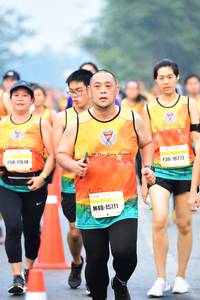 BIB: 17618, 10213, 15711
                            <button type="button" onclick="openModal(8257213)" class="btn btn-primary btn-sm float-right btn-popup" data-toggle="modal" data-target=".modal-high-quality">
                        <i class="fas fa-shopping-cart"></i> Add to Cart
                    </button>
                                            <button type="button" onclick="isThisMe(8257213, true)" class="btn btn-success btn-sm float-right btn-popup btn-isme hidden" data-toggle="tooltip" data-placement="bottom" title="นี่คือรูปของคุณใช่ไหม คลิกที่นี่เพื่อเอาเข้าอัลบั้ม">
                        <i class="fas fa-plus"></i> Add to album
                    </button>
                    <button type="button" onclick="isThisMe(8257213, false)" class="btn btn-warning btn-sm float-right btn-popup btn-isnotme hidden">
                        <i class="fas fa-ban"></i> Remove from album
                    </button>