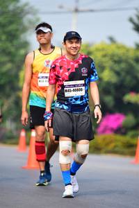 BIB: 40800
                            <button type="button" onclick="openModal(9425500)" class="btn btn-primary btn-sm float-right btn-popup" data-toggle="modal" data-target=".modal-high-quality">
                        <i class="fas fa-shopping-cart"></i> Add to Cart
                    </button>
                                            <button type="button" onclick="isThisMe(9425500, true)" class="btn btn-success btn-sm float-right btn-popup btn-isme hidden" data-toggle="tooltip" data-placement="bottom" title="นี่คือรูปของคุณใช่ไหม คลิกที่นี่เพื่อเอาเข้าอัลบั้ม">
                        <i class="fas fa-plus"></i> Add to album
                    </button>
                    <button type="button" onclick="isThisMe(9425500, false)" class="btn btn-warning btn-sm float-right btn-popup btn-isnotme hidden">
                        <i class="fas fa-ban"></i> Remove from album
                    </button>