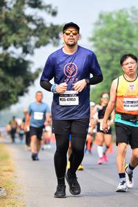 BIB: 4795, 47453, 45594
                            <button type="button" onclick="openModal(9418386)" class="btn btn-primary btn-sm float-right btn-popup" data-toggle="modal" data-target=".modal-high-quality">
                        <i class="fas fa-shopping-cart"></i> Add to Cart
                    </button>
                                            <button type="button" onclick="isThisMe(9418386, true)" class="btn btn-success btn-sm float-right btn-popup btn-isme hidden" data-toggle="tooltip" data-placement="bottom" title="นี่คือรูปของคุณใช่ไหม คลิกที่นี่เพื่อเอาเข้าอัลบั้ม">
                        <i class="fas fa-plus"></i> Add to album
                    </button>
                    <button type="button" onclick="isThisMe(9418386, false)" class="btn btn-warning btn-sm float-right btn-popup btn-isnotme hidden">
                        <i class="fas fa-ban"></i> Remove from album
                    </button>