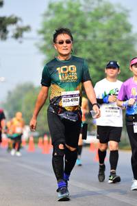 BIB: 100, 47755
                            <button type="button" onclick="openModal(9414166)" class="btn btn-primary btn-sm float-right btn-popup" data-toggle="modal" data-target=".modal-high-quality">
                        <i class="fas fa-shopping-cart"></i> Add to Cart
                    </button>
                                            <button type="button" onclick="isThisMe(9414166, true)" class="btn btn-success btn-sm float-right btn-popup btn-isme hidden" data-toggle="tooltip" data-placement="bottom" title="นี่คือรูปของคุณใช่ไหม คลิกที่นี่เพื่อเอาเข้าอัลบั้ม">
                        <i class="fas fa-plus"></i> Add to album
                    </button>
                    <button type="button" onclick="isThisMe(9414166, false)" class="btn btn-warning btn-sm float-right btn-popup btn-isnotme hidden">
                        <i class="fas fa-ban"></i> Remove from album
                    </button>