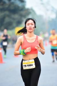 BIB: 102, 15064
                            <button type="button" onclick="openModal(8185984)" class="btn btn-primary btn-sm float-right btn-popup" data-toggle="modal" data-target=".modal-high-quality">
                        <i class="fas fa-shopping-cart"></i> Add to Cart
                    </button>
                                            <button type="button" onclick="isThisMe(8185984, true)" class="btn btn-success btn-sm float-right btn-popup btn-isme hidden" data-toggle="tooltip" data-placement="bottom" title="นี่คือรูปของคุณใช่ไหม คลิกที่นี่เพื่อเอาเข้าอัลบั้ม">
                        <i class="fas fa-plus"></i> Add to album
                    </button>
                    <button type="button" onclick="isThisMe(8185984, false)" class="btn btn-warning btn-sm float-right btn-popup btn-isnotme hidden">
                        <i class="fas fa-ban"></i> Remove from album
                    </button>