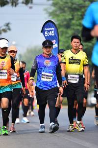 BIB: 545, 45788, 46458, 47135, 6397
                            <button type="button" onclick="openModal(9413925)" class="btn btn-primary btn-sm float-right btn-popup" data-toggle="modal" data-target=".modal-high-quality">
                        <i class="fas fa-shopping-cart"></i> Add to Cart
                    </button>
                                            <button type="button" onclick="isThisMe(9413925, true)" class="btn btn-success btn-sm float-right btn-popup btn-isme hidden" data-toggle="tooltip" data-placement="bottom" title="นี่คือรูปของคุณใช่ไหม คลิกที่นี่เพื่อเอาเข้าอัลบั้ม">
                        <i class="fas fa-plus"></i> Add to album
                    </button>
                    <button type="button" onclick="isThisMe(9413925, false)" class="btn btn-warning btn-sm float-right btn-popup btn-isnotme hidden">
                        <i class="fas fa-ban"></i> Remove from album
                    </button>