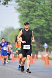 BIB: 46592
                            <button type="button" onclick="openModal(9431267)" class="btn btn-primary btn-sm float-right btn-popup" data-toggle="modal" data-target=".modal-high-quality">
                        <i class="fas fa-shopping-cart"></i> Add to Cart
                    </button>
                                            <button type="button" onclick="isThisMe(9431267, true)" class="btn btn-success btn-sm float-right btn-popup btn-isme hidden" data-toggle="tooltip" data-placement="bottom" title="นี่คือรูปของคุณใช่ไหม คลิกที่นี่เพื่อเอาเข้าอัลบั้ม">
                        <i class="fas fa-plus"></i> Add to album
                    </button>
                    <button type="button" onclick="isThisMe(9431267, false)" class="btn btn-warning btn-sm float-right btn-popup btn-isnotme hidden">
                        <i class="fas fa-ban"></i> Remove from album
                    </button>