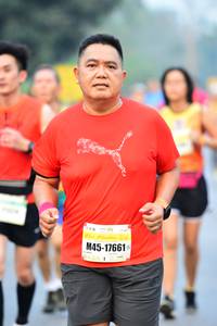 BIB: 100, 17661
                            <button type="button" onclick="openModal(8555490)" class="btn btn-primary btn-sm float-right btn-popup" data-toggle="modal" data-target=".modal-high-quality">
                        <i class="fas fa-shopping-cart"></i> Add to Cart
                    </button>
                                            <button type="button" onclick="isThisMe(8555490, true)" class="btn btn-success btn-sm float-right btn-popup btn-isme hidden" data-toggle="tooltip" data-placement="bottom" title="นี่คือรูปของคุณใช่ไหม คลิกที่นี่เพื่อเอาเข้าอัลบั้ม">
                        <i class="fas fa-plus"></i> Add to album
                    </button>
                    <button type="button" onclick="isThisMe(8555490, false)" class="btn btn-warning btn-sm float-right btn-popup btn-isnotme hidden">
                        <i class="fas fa-ban"></i> Remove from album
                    </button>