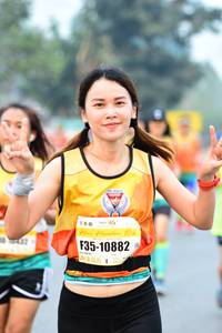 BIB: 10882
                            <button type="button" onclick="openModal(8208194)" class="btn btn-primary btn-sm float-right btn-popup" data-toggle="modal" data-target=".modal-high-quality">
                        <i class="fas fa-shopping-cart"></i> Add to Cart
                    </button>
                                            <button type="button" onclick="isThisMe(8208194, true)" class="btn btn-success btn-sm float-right btn-popup btn-isme hidden" data-toggle="tooltip" data-placement="bottom" title="นี่คือรูปของคุณใช่ไหม คลิกที่นี่เพื่อเอาเข้าอัลบั้ม">
                        <i class="fas fa-plus"></i> Add to album
                    </button>
                    <button type="button" onclick="isThisMe(8208194, false)" class="btn btn-warning btn-sm float-right btn-popup btn-isnotme hidden">
                        <i class="fas fa-ban"></i> Remove from album
                    </button>