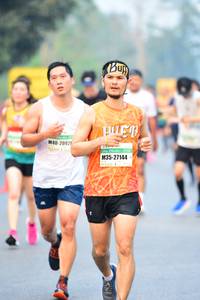 BIB: 2092, 27144
                            <button type="button" onclick="openModal(8567669)" class="btn btn-primary btn-sm float-right btn-popup" data-toggle="modal" data-target=".modal-high-quality">
                        <i class="fas fa-shopping-cart"></i> Add to Cart
                    </button>
                                            <button type="button" onclick="isThisMe(8567669, true)" class="btn btn-success btn-sm float-right btn-popup btn-isme hidden" data-toggle="tooltip" data-placement="bottom" title="นี่คือรูปของคุณใช่ไหม คลิกที่นี่เพื่อเอาเข้าอัลบั้ม">
                        <i class="fas fa-plus"></i> Add to album
                    </button>
                    <button type="button" onclick="isThisMe(8567669, false)" class="btn btn-warning btn-sm float-right btn-popup btn-isnotme hidden">
                        <i class="fas fa-ban"></i> Remove from album
                    </button>
