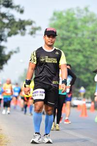 BIB: 4728
                            <button type="button" onclick="openModal(9416552)" class="btn btn-primary btn-sm float-right btn-popup" data-toggle="modal" data-target=".modal-high-quality">
                        <i class="fas fa-shopping-cart"></i> Add to Cart
                    </button>
                                            <button type="button" onclick="isThisMe(9416552, true)" class="btn btn-success btn-sm float-right btn-popup btn-isme hidden" data-toggle="tooltip" data-placement="bottom" title="นี่คือรูปของคุณใช่ไหม คลิกที่นี่เพื่อเอาเข้าอัลบั้ม">
                        <i class="fas fa-plus"></i> Add to album
                    </button>
                    <button type="button" onclick="isThisMe(9416552, false)" class="btn btn-warning btn-sm float-right btn-popup btn-isnotme hidden">
                        <i class="fas fa-ban"></i> Remove from album
                    </button>