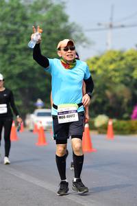 BIB: 40412
                            <button type="button" onclick="openModal(9426267)" class="btn btn-primary btn-sm float-right btn-popup" data-toggle="modal" data-target=".modal-high-quality">
                        <i class="fas fa-shopping-cart"></i> Add to Cart
                    </button>
                                            <button type="button" onclick="isThisMe(9426267, true)" class="btn btn-success btn-sm float-right btn-popup btn-isme hidden" data-toggle="tooltip" data-placement="bottom" title="นี่คือรูปของคุณใช่ไหม คลิกที่นี่เพื่อเอาเข้าอัลบั้ม">
                        <i class="fas fa-plus"></i> Add to album
                    </button>
                    <button type="button" onclick="isThisMe(9426267, false)" class="btn btn-warning btn-sm float-right btn-popup btn-isnotme hidden">
                        <i class="fas fa-ban"></i> Remove from album
                    </button>