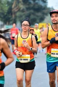 BIB: 102, 10092
                            <button type="button" onclick="openModal(8226328)" class="btn btn-primary btn-sm float-right btn-popup" data-toggle="modal" data-target=".modal-high-quality">
                        <i class="fas fa-shopping-cart"></i> Add to Cart
                    </button>
                                            <button type="button" onclick="isThisMe(8226328, true)" class="btn btn-success btn-sm float-right btn-popup btn-isme hidden" data-toggle="tooltip" data-placement="bottom" title="นี่คือรูปของคุณใช่ไหม คลิกที่นี่เพื่อเอาเข้าอัลบั้ม">
                        <i class="fas fa-plus"></i> Add to album
                    </button>
                    <button type="button" onclick="isThisMe(8226328, false)" class="btn btn-warning btn-sm float-right btn-popup btn-isnotme hidden">
                        <i class="fas fa-ban"></i> Remove from album
                    </button>