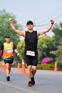 BIB: 
                            <button type="button" onclick="openModal(9431839)" class="btn btn-primary btn-sm float-right btn-popup" data-toggle="modal" data-target=".modal-high-quality">
                        <i class="fas fa-shopping-cart"></i> Add to Cart
                    </button>
                                            <button type="button" onclick="isThisMe(9431839, true)" class="btn btn-success btn-sm float-right btn-popup btn-isme hidden" data-toggle="tooltip" data-placement="bottom" title="นี่คือรูปของคุณใช่ไหม คลิกที่นี่เพื่อเอาเข้าอัลบั้ม">
                        <i class="fas fa-plus"></i> Add to album
                    </button>
                    <button type="button" onclick="isThisMe(9431839, false)" class="btn btn-warning btn-sm float-right btn-popup btn-isnotme hidden">
                        <i class="fas fa-ban"></i> Remove from album
                    </button>