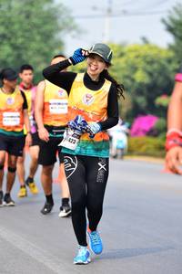 BIB: 423
                            <button type="button" onclick="openModal(9430932)" class="btn btn-primary btn-sm float-right btn-popup" data-toggle="modal" data-target=".modal-high-quality">
                        <i class="fas fa-shopping-cart"></i> Add to Cart
                    </button>
                                            <button type="button" onclick="isThisMe(9430932, true)" class="btn btn-success btn-sm float-right btn-popup btn-isme hidden" data-toggle="tooltip" data-placement="bottom" title="นี่คือรูปของคุณใช่ไหม คลิกที่นี่เพื่อเอาเข้าอัลบั้ม">
                        <i class="fas fa-plus"></i> Add to album
                    </button>
                    <button type="button" onclick="isThisMe(9430932, false)" class="btn btn-warning btn-sm float-right btn-popup btn-isnotme hidden">
                        <i class="fas fa-ban"></i> Remove from album
                    </button>