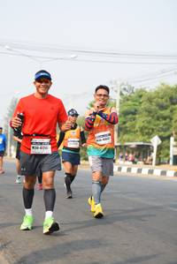 BIB: 4632, 4720
                            <button type="button" onclick="openModal(8631643)" class="btn btn-primary btn-sm float-right btn-popup" data-toggle="modal" data-target=".modal-high-quality">
                        <i class="fas fa-shopping-cart"></i> Add to Cart
                    </button>
                                            <button type="button" onclick="isThisMe(8631643, true)" class="btn btn-success btn-sm float-right btn-popup btn-isme hidden" data-toggle="tooltip" data-placement="bottom" title="นี่คือรูปของคุณใช่ไหม คลิกที่นี่เพื่อเอาเข้าอัลบั้ม">
                        <i class="fas fa-plus"></i> Add to album
                    </button>
                    <button type="button" onclick="isThisMe(8631643, false)" class="btn btn-warning btn-sm float-right btn-popup btn-isnotme hidden">
                        <i class="fas fa-ban"></i> Remove from album
                    </button>