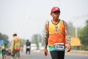 BIB: 42380
                            <button type="button" onclick="openModal(8842612)" class="btn btn-primary btn-sm float-right btn-popup" data-toggle="modal" data-target=".modal-high-quality">
                        <i class="fas fa-shopping-cart"></i> Add to Cart
                    </button>
                                            <button type="button" onclick="isThisMe(8842612, true)" class="btn btn-success btn-sm float-right btn-popup btn-isme hidden" data-toggle="tooltip" data-placement="bottom" title="นี่คือรูปของคุณใช่ไหม คลิกที่นี่เพื่อเอาเข้าอัลบั้ม">
                        <i class="fas fa-plus"></i> Add to album
                    </button>
                    <button type="button" onclick="isThisMe(8842612, false)" class="btn btn-warning btn-sm float-right btn-popup btn-isnotme hidden">
                        <i class="fas fa-ban"></i> Remove from album
                    </button>